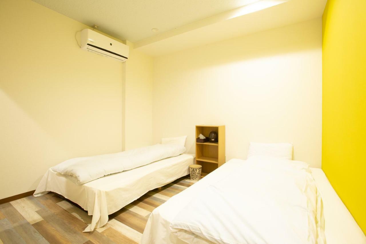 123 Guesthouse Osaka Exteriör bild